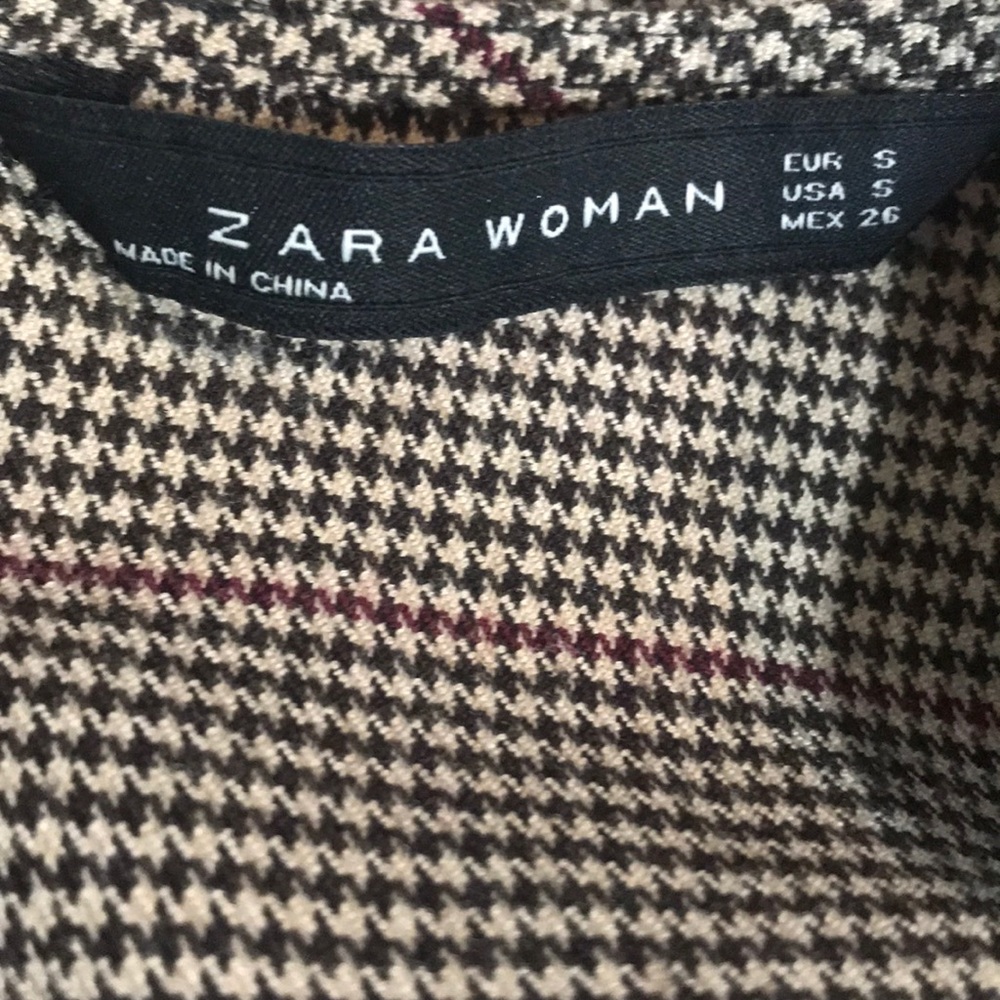 “ZARA WOMAN “ Faux Fur Cuffed Houndstooth Top. - Picture 8 of 10